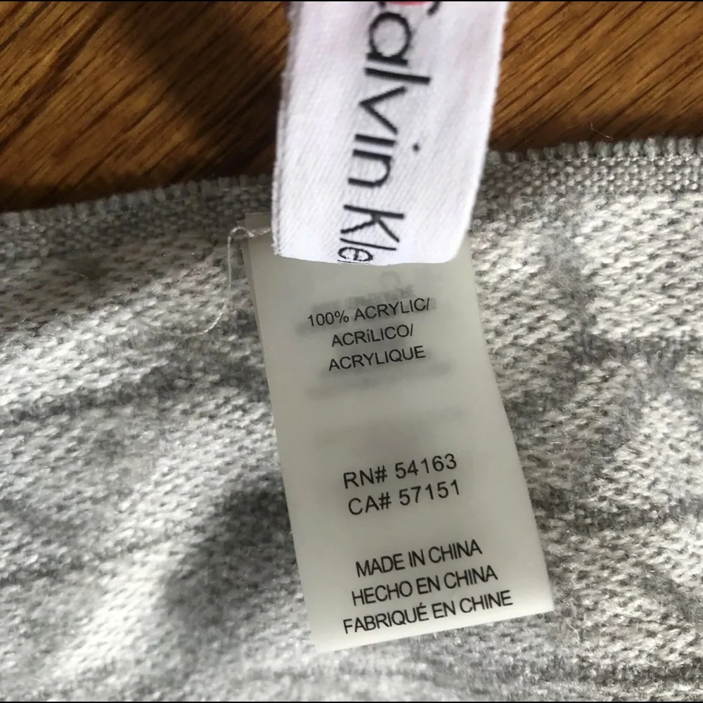 Calvin Klein Gray White Logo Monogram Logomania Winter Scarf Women’s One Size